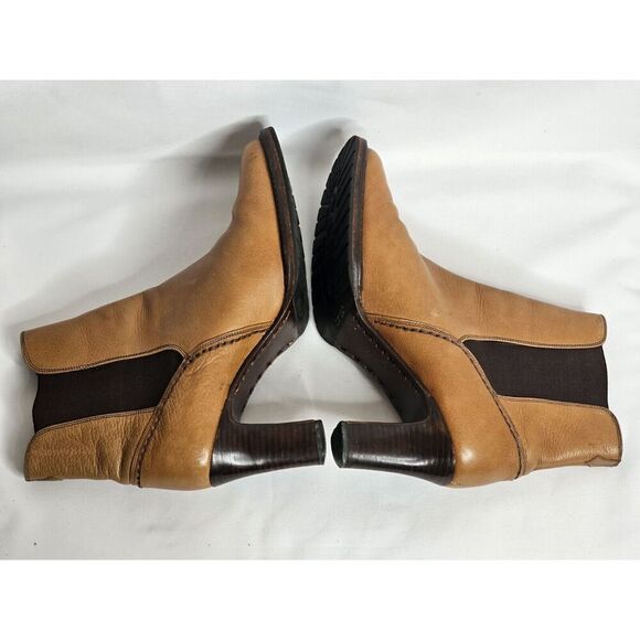 COLE HAAN Country Vibram Sole Brown Leather Ankle Boots Womens Size 6B - Picture 3 of 8